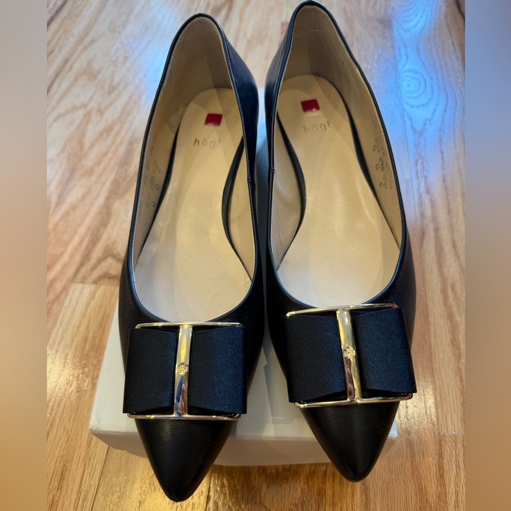 New Black Leather Flats with Bow Detail